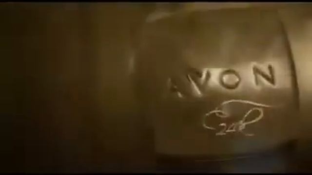 Реклама Avon 2011 24 карата золота