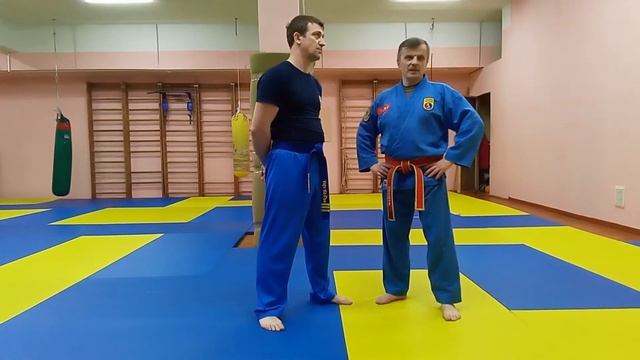 Самооборона   на улице  5