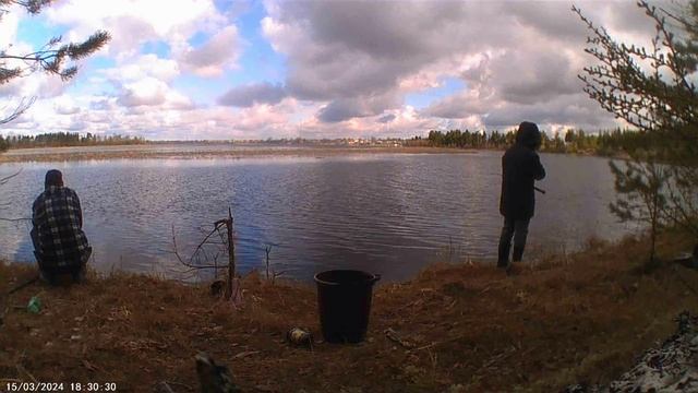 Я с папой на рыбалке 2 день