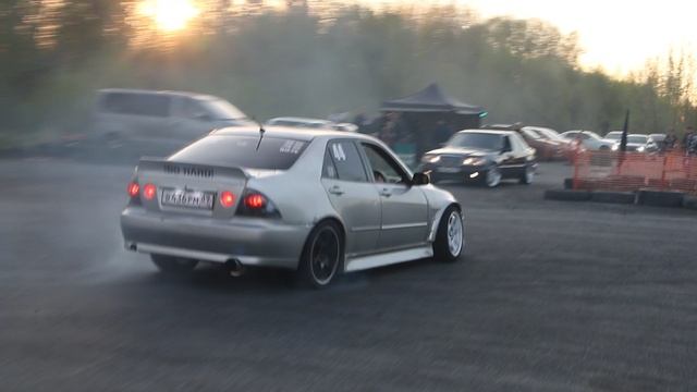 Altezza и Mercedes