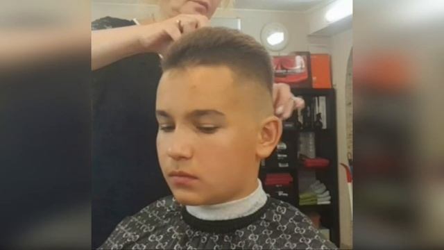 видео № 50 Стрижка " Полубокс !"