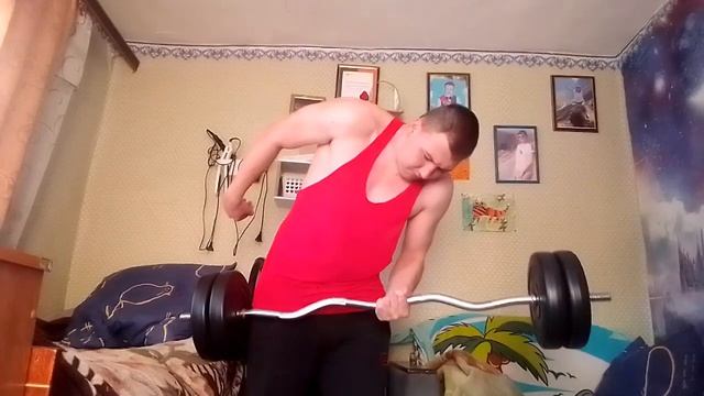 штанга на бицепс 30 кг с читингом.