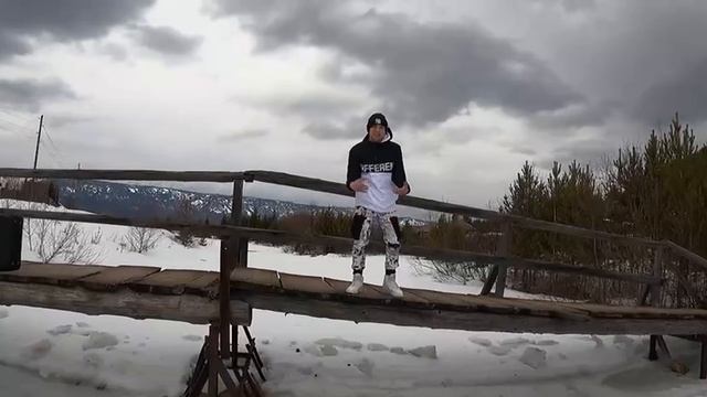 Чёрный Белый х Урал в горы- Иремель (клип 2021)