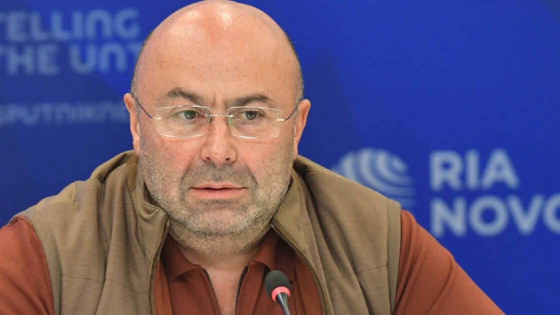 Камера сняла бизнесмена Хубутию в ночь нападения у дома экс-возлюбленной
