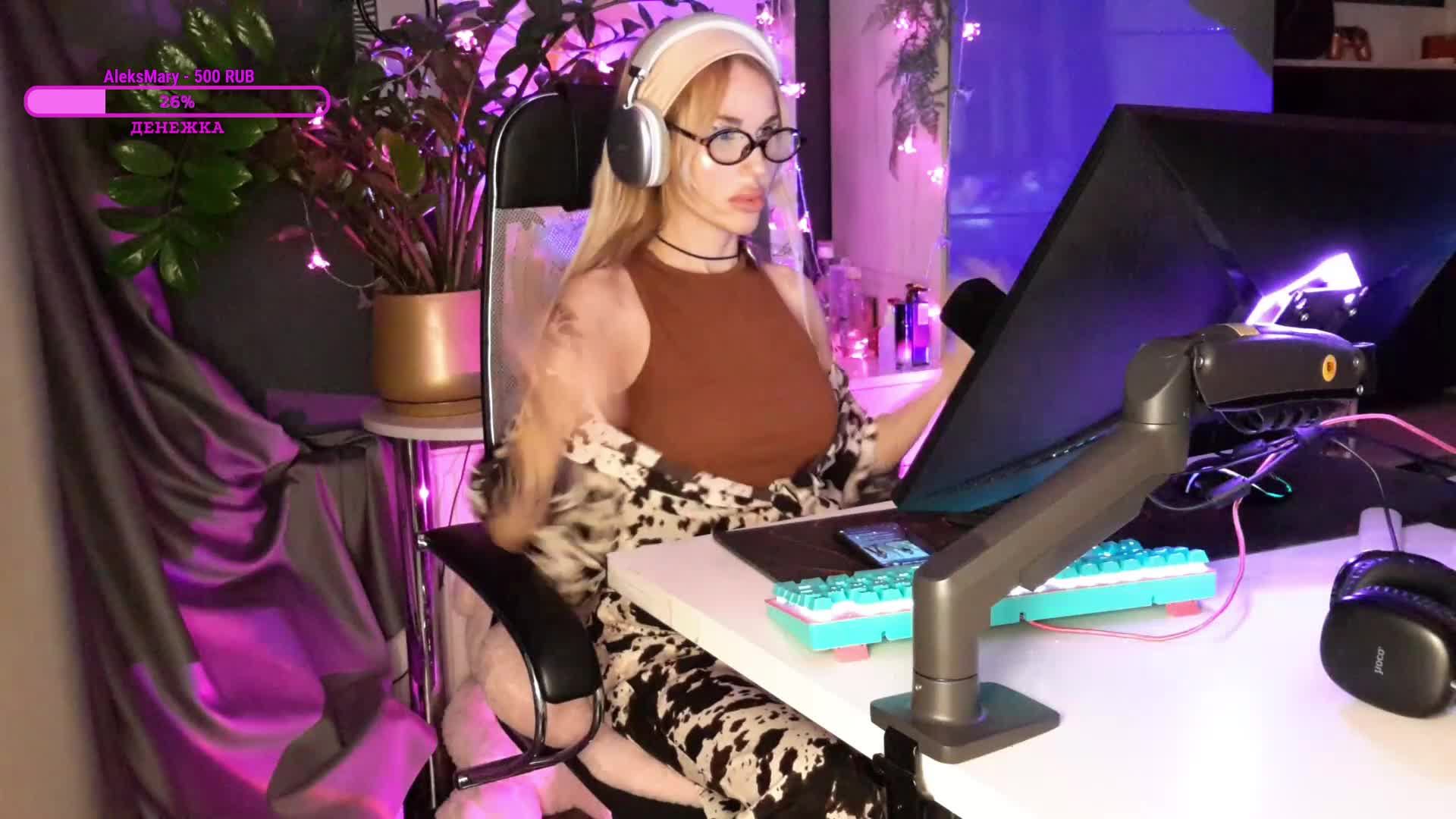 CS2 / PUBG стрим девушки общение