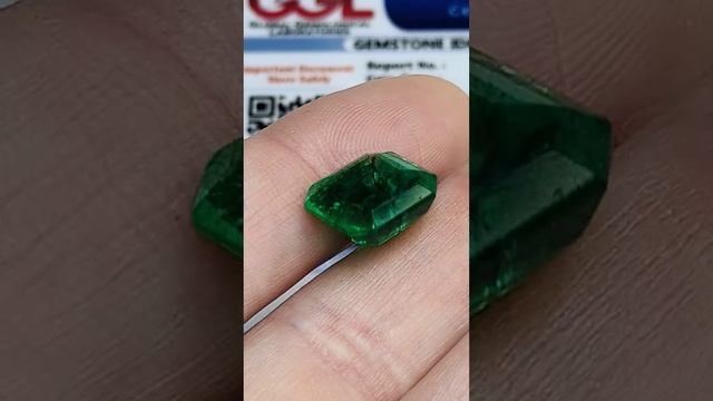 Изумруд 9,47 карат