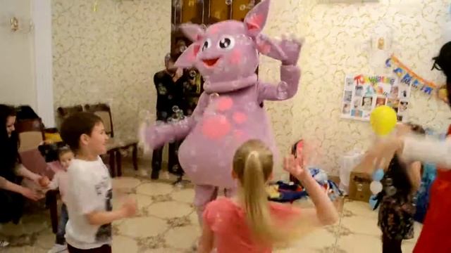 Лунтик и Мила 066-777-50-97