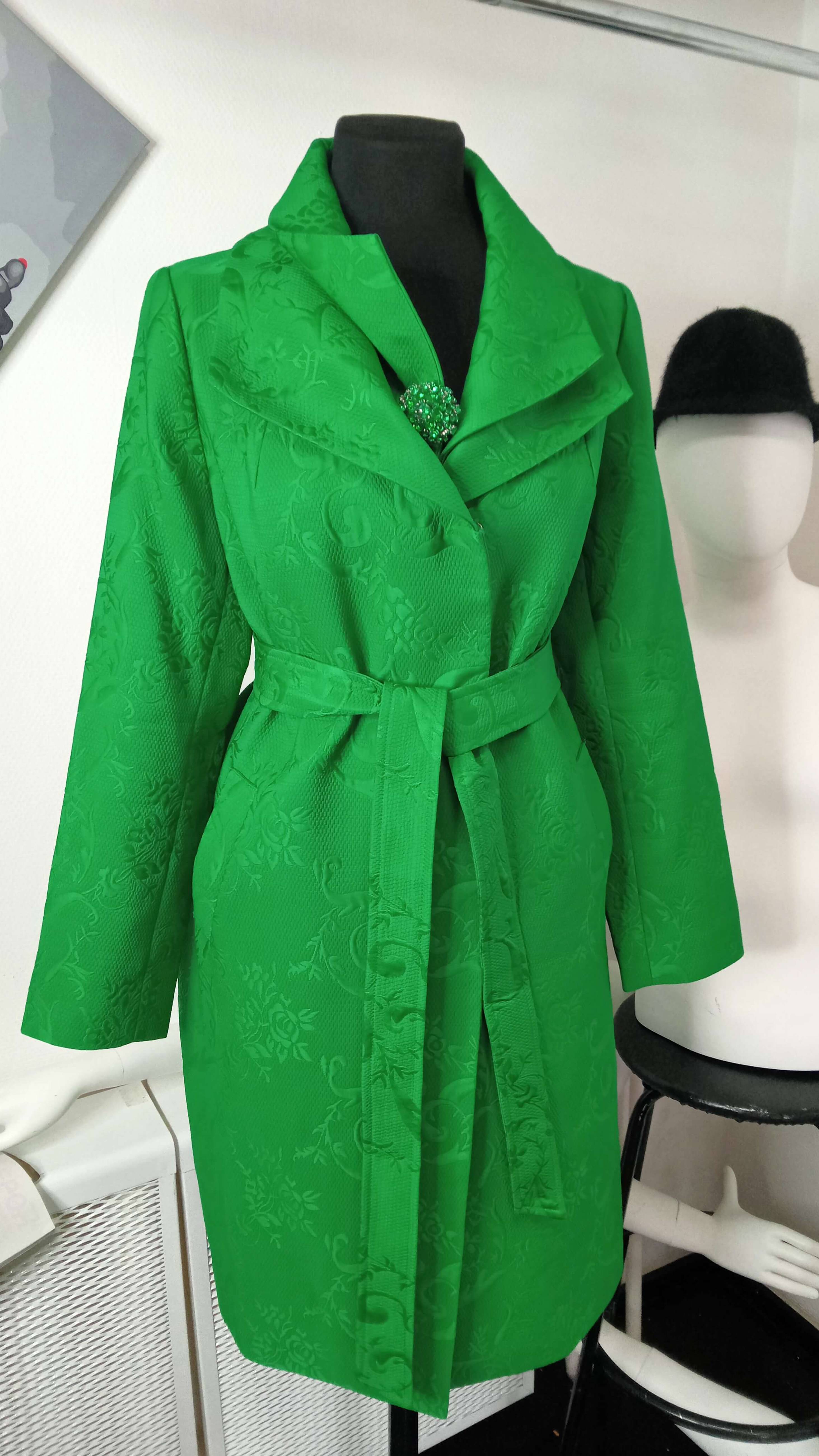 Тренч Eleni Viare.Размер (XL) - 50/52 русский