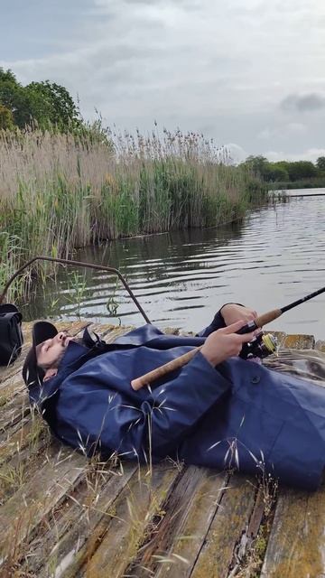 Когда хочется спать и рыбачить сразу  #phonkmusic #music #fishing #рыбалка #рекомендации