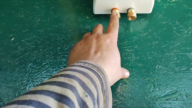 проточный электрический водонагреватель Термекс Surf 6000