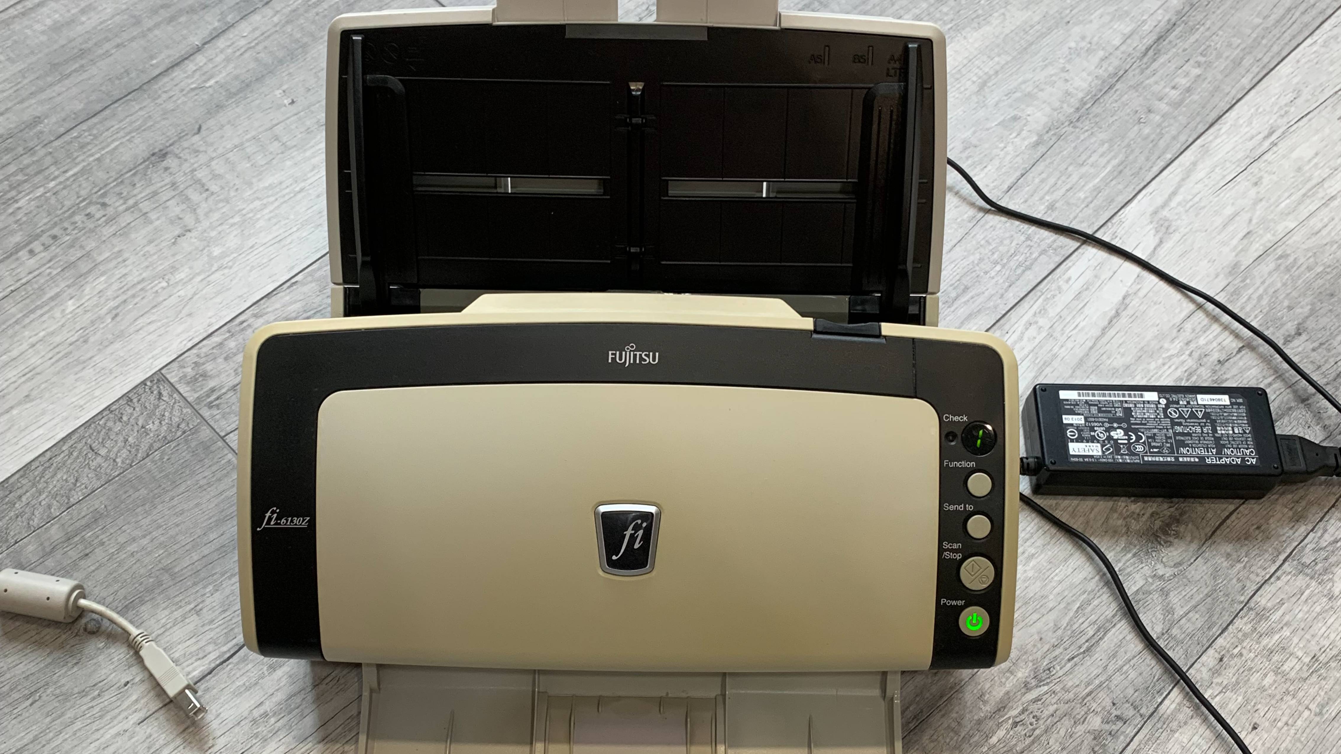 Сканер Fujitsu fi-6130z