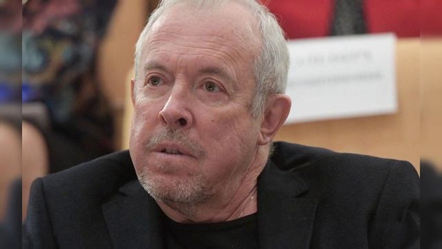 Нищета, Депрессия, Истерики! Что ЗАСТАВИЛО их взвыть о Родине!