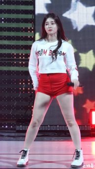 180401 모모랜드(MOMOLAND) 낸시(Nancy) 뿜뿜(BBoom BBoom)  (3)-merged-1739859295350