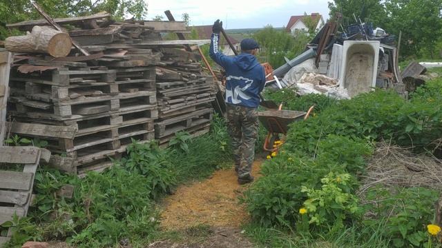 Благоустройство территории