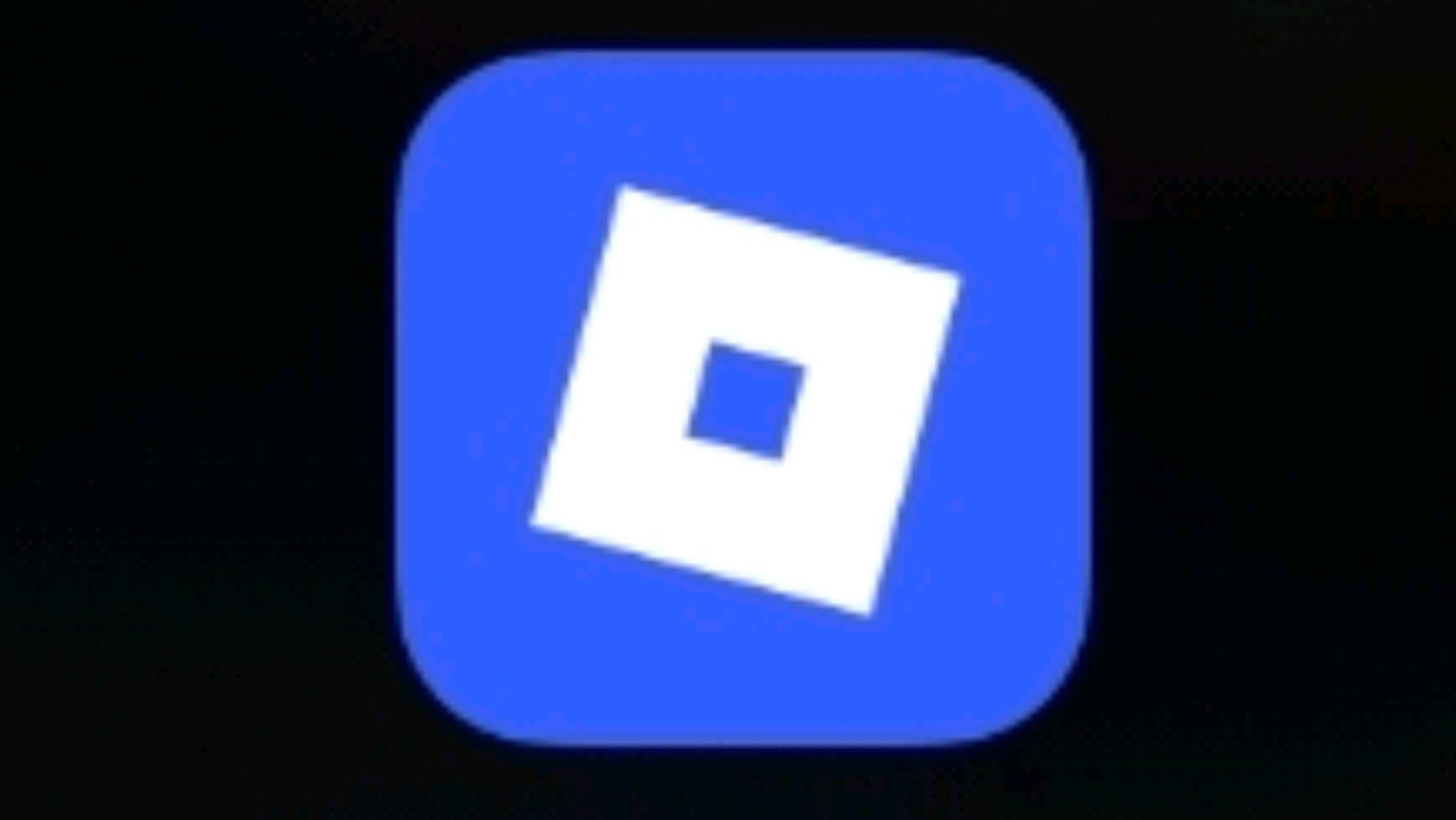 Играю в Roblox