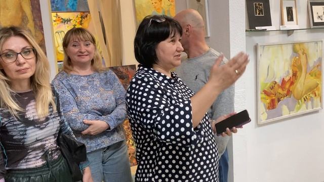 Персональная выставка «ДЕРЖИ МЕНЯ ЗА РУКУ» художника Лидии Заремба в POLINA ZAREMBA ART GALLERY