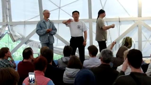Грандмастер тайцзицюань Чень Сяован. Этномир 2012. Част?