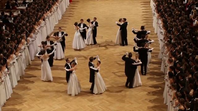 Вальс - который знают и стар и млад ...
