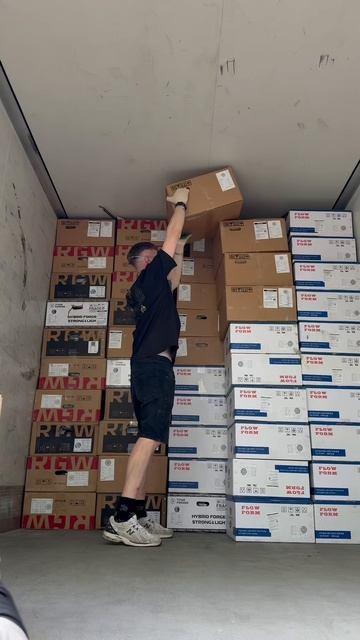 И снова поступление новых дисков
Совсем скоро всё появится на нашем сайте!