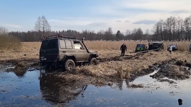#OFFROAD в болоте которое нас не отпускает, тут Нива прост?