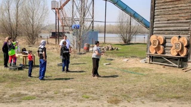 +  Сейчас метание ножей — самостоятельная дисциплина вида спорта «Универсальный бой» (7)