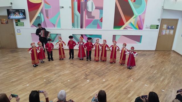 Ансамбль русской народной песни "Ручеёк". Я гнала гусей домой