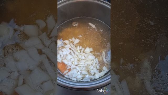 ГОТОВЛЮ В МУЛЬТИВАРКЕ.
Необычный-быстрый, вкусный и простой-суп яичный всем на стол!