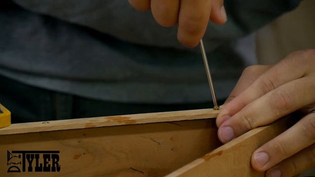 Как я собрал уникальный стенд для флага, монеты и медалей за один день 🌟 woodworking мастер-класс