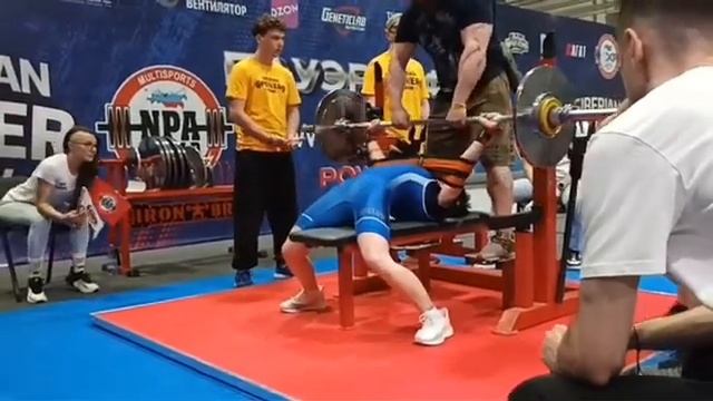 Рекорд мира 2024 по жиму штанги лёжа в однослойной софт-?