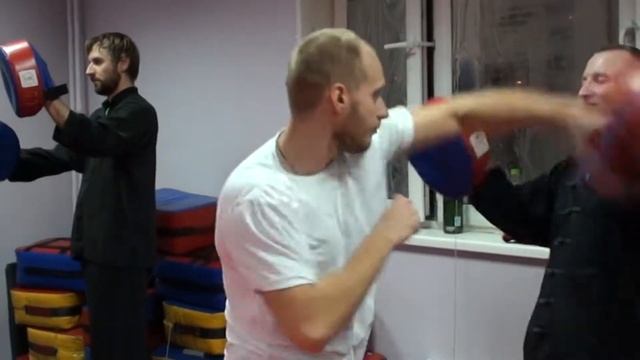 Занятия в Школа Единоборств. Кунг фу Цзыжань мэнь