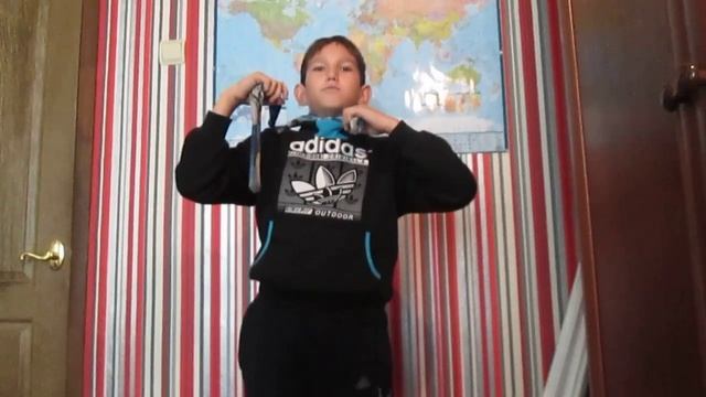 фокус с шарфом