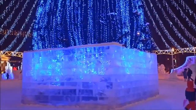 Нижнетагильский новогодний городок 2022 вошёл в топ луч
