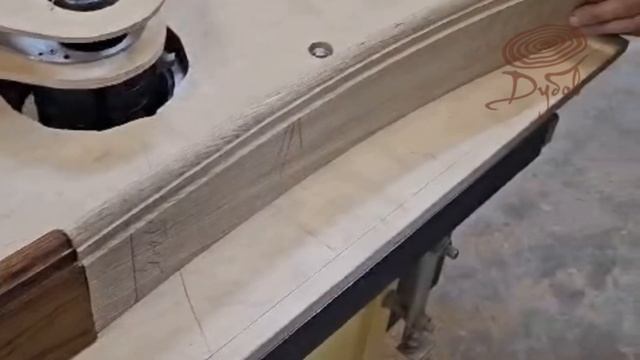 ПРОИВОДСТВО из ДУБА гнутых ПЛИНТУСОВ, изготовление пл