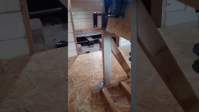 Подставка под лодочный мотор