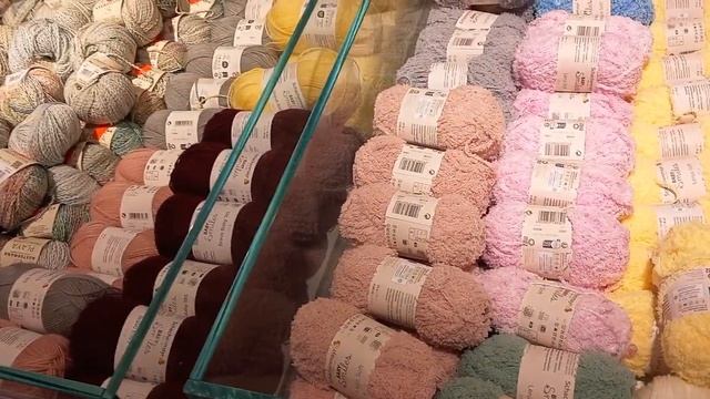 Германия...прогулка в город...срочно нужны нитки для вя?