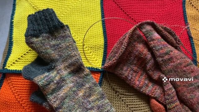 🍂Осенний вязальный влог🍁Носки и плед☕️🧶🧦Начало