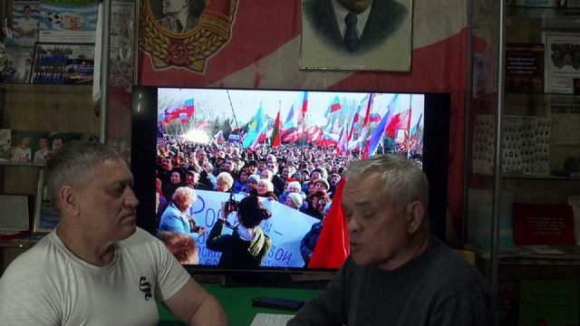 Доллар растёт - цены растут, доллар падает - цены растут. Живём или существуем, существуем или живём