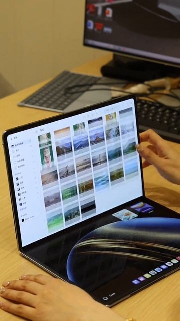 Huawei Matebook Fold Ultimate Design PC非凡大师