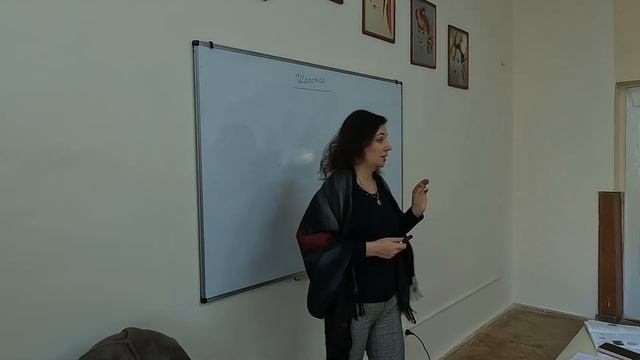 Жіноча стрижка ШАПОЧКА характеристика