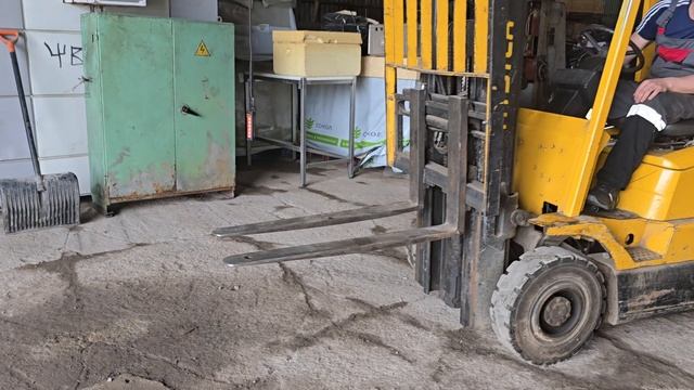 продам погрузчик Hyster 1.5 т
