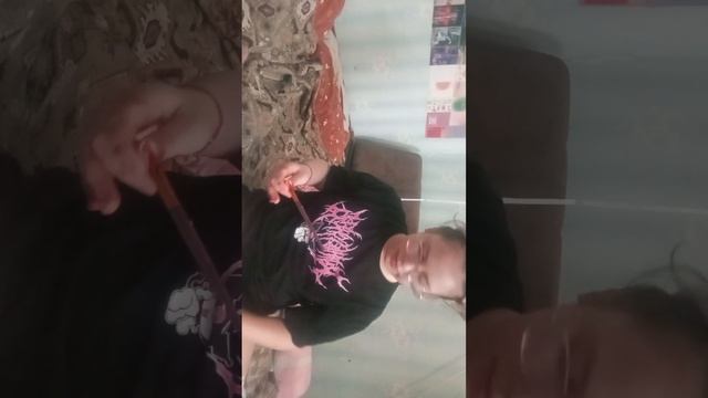 Делаю футболку с поцелуями из пинтереста . Увезли в бо?