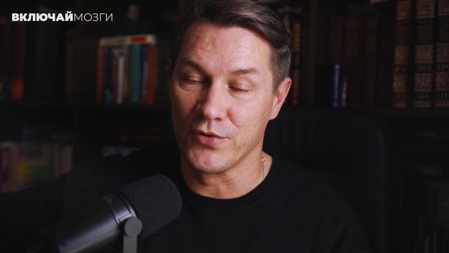 Прошло время великих политиков. Трамп, при всей своей брутальности - это политический хомячок.