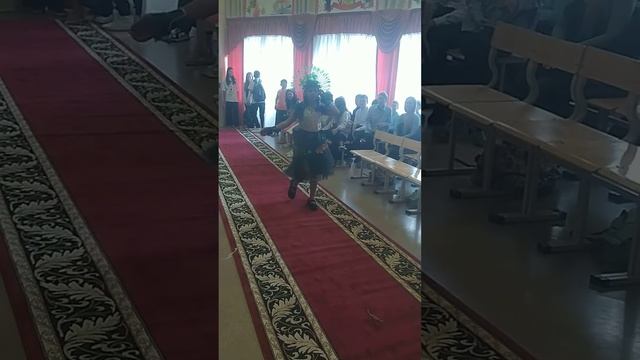 МАОУ СОШ 122. Осенний променад. Озорнина Екатерина - деф?
