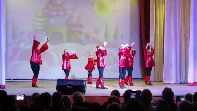 "Умпа-лупмы" Хореографический ансамбль "Зарянка" 16.05.25