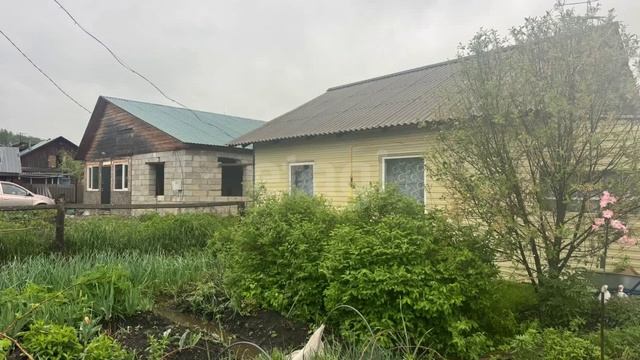 Дом в с. Кызыл-Озек ул. Заречная