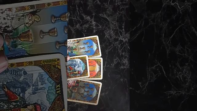 ВЕЧЕРНИЕ ГАДАНИЯ