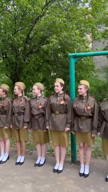 Руководство и студенты Российской таможенной академии посетили Рохлину Марию Михайловну