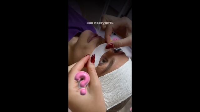 Почему у одной клиентки носка ресниц 5 недель, а у другой – всего 2?!