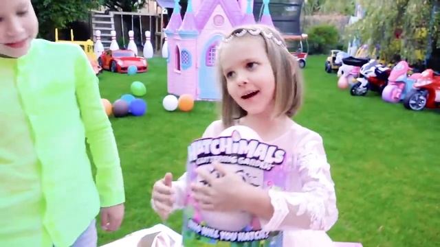 Мисс Кэйти и Мистер Макс (Miss Katy) Katy and 10 mln subscribers toys