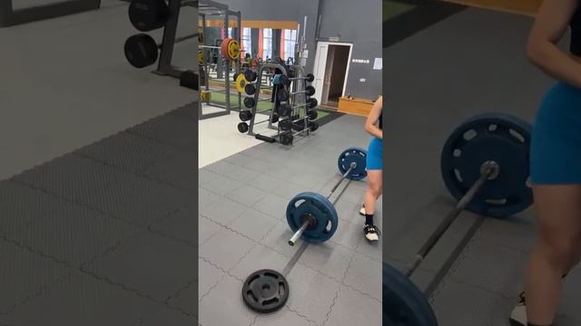 Предновогодняя тренировка чемпионки мира☺️